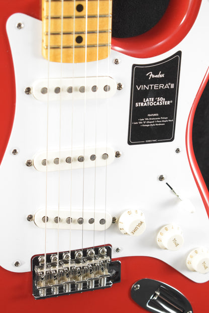 Fender Vintera III Late '50s Stratocaster Dakota Red Maple Fingerboard