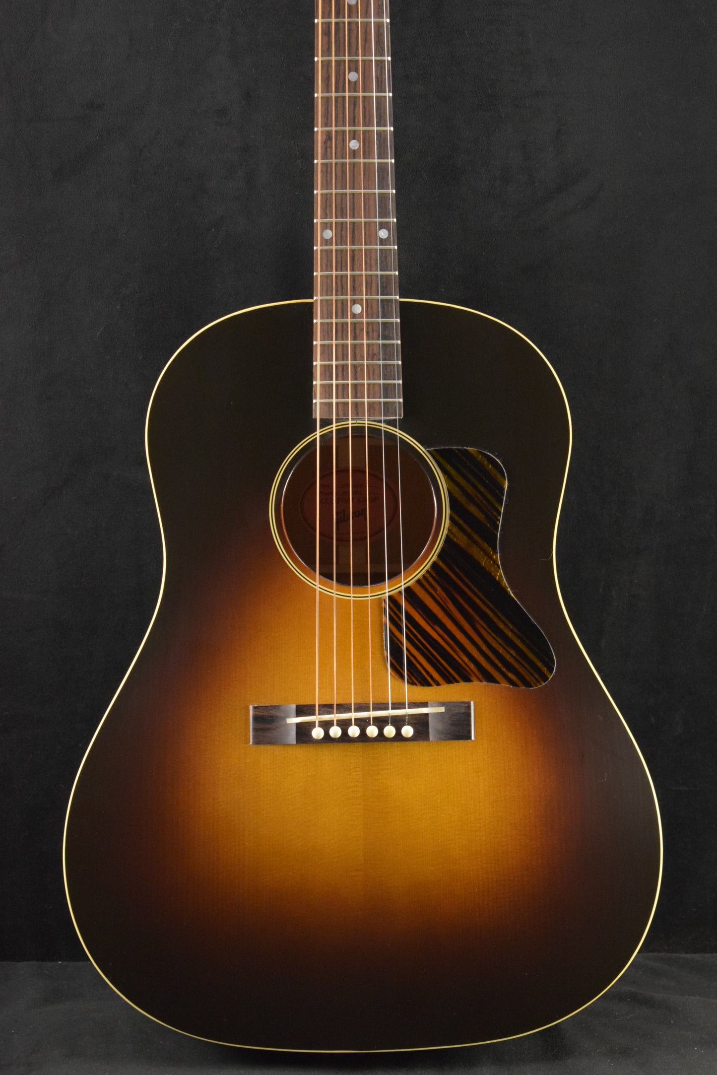 Gibson Custom Shop 1936 J-35 Vintage Sunburst
