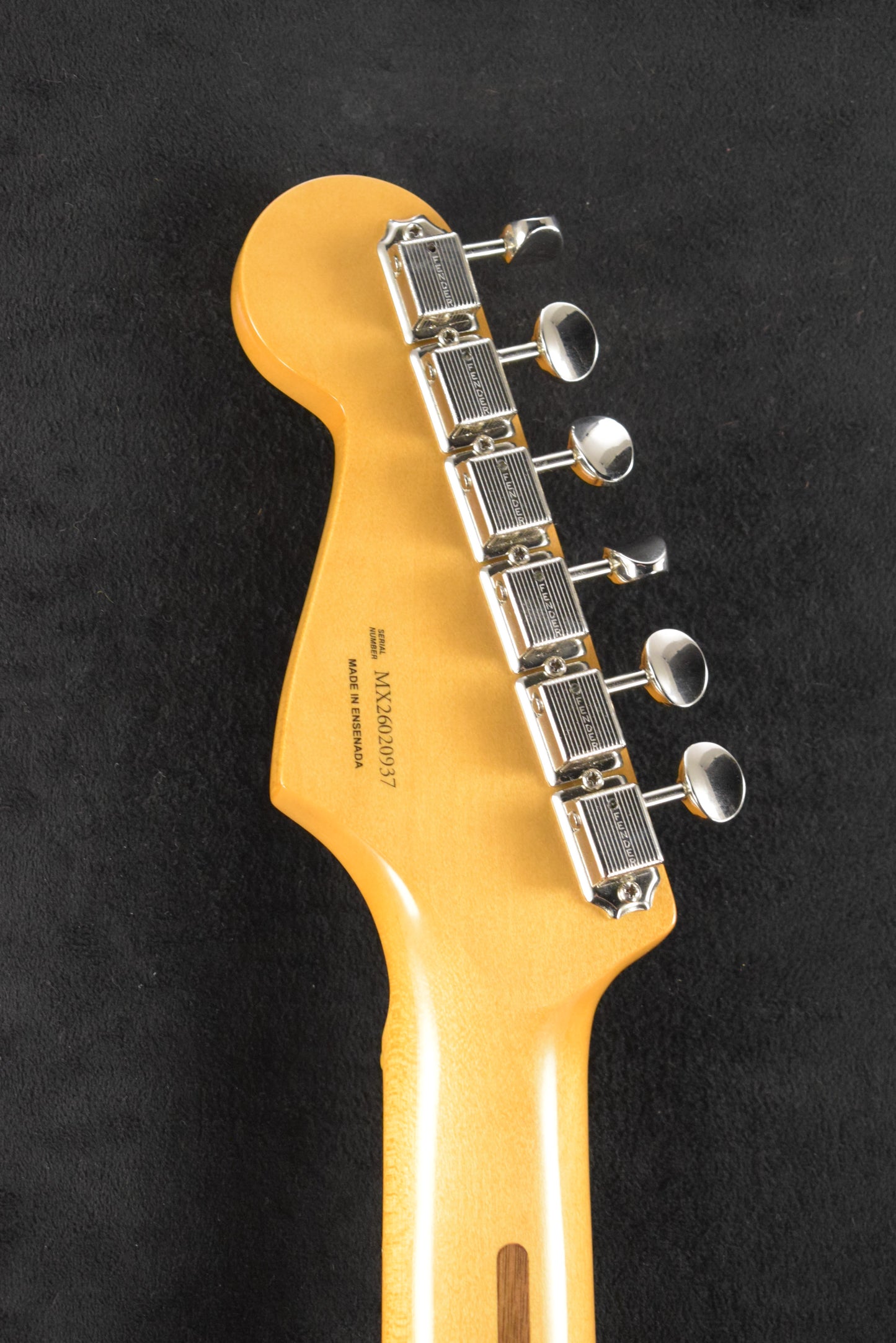Fender Vintera III Late '50s Stratocaster Dakota Red Maple Fingerboard