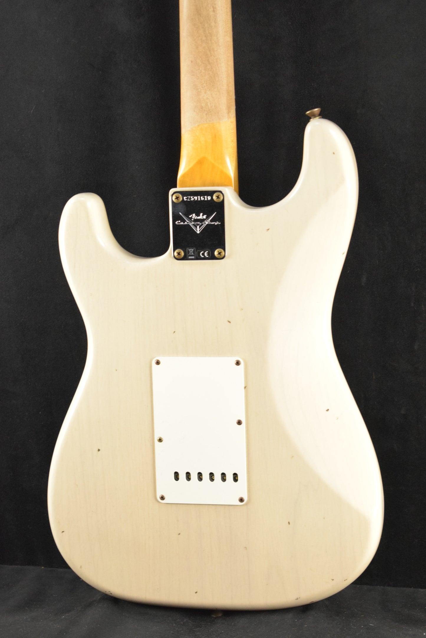 Fender 1969 Stratocaster Journeyman Relic Faded Vintage Blonde Rosewood Fingerboard