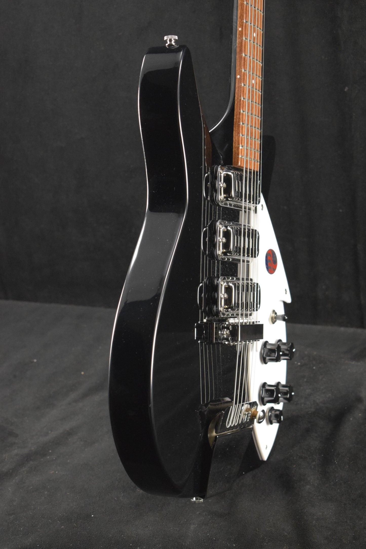 Rickenbacker 325C64 Jetglo