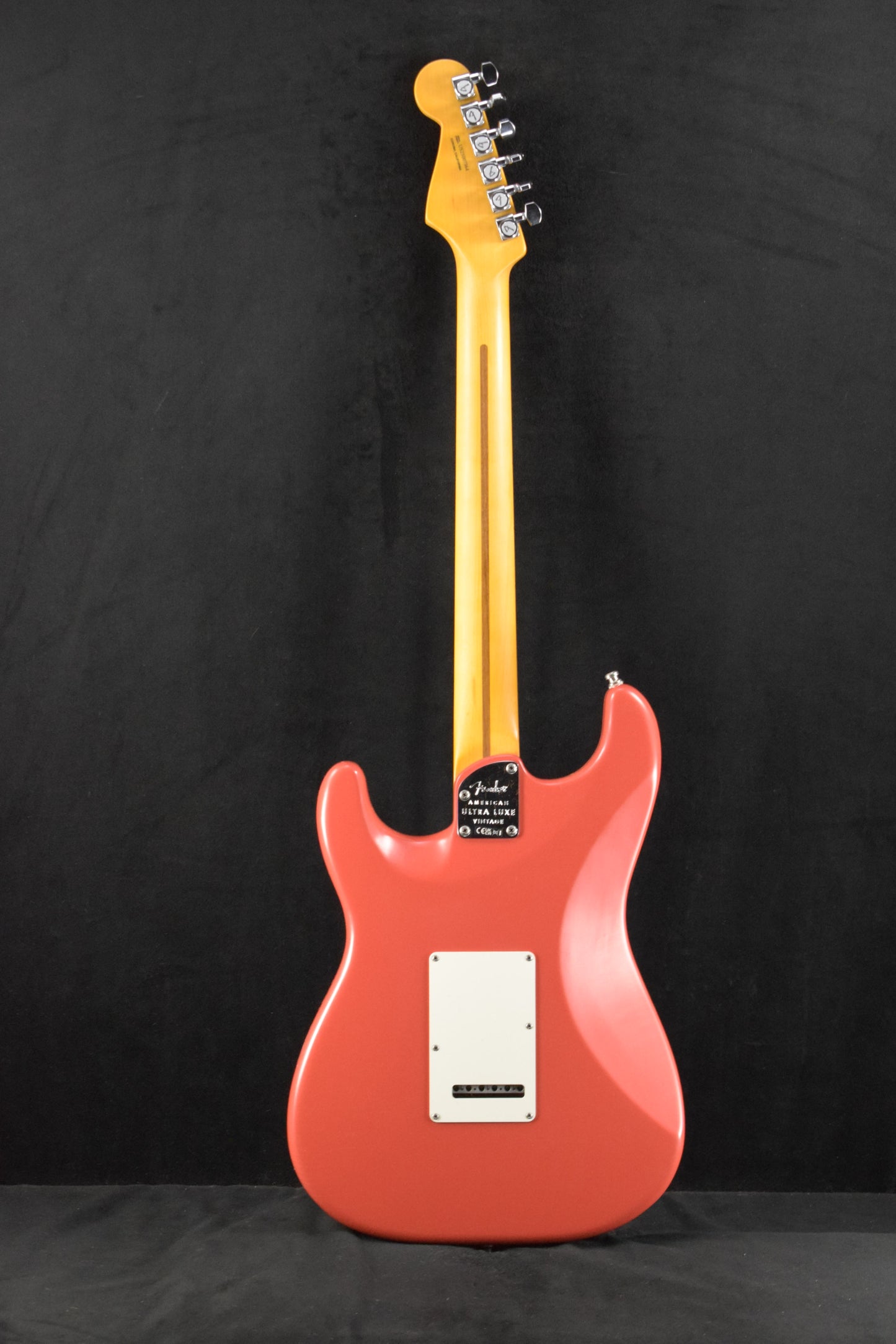 Fender American Ultra Luxe Vintage '60s Stratocaster HSS Rosewood Fingerboard Fiesta Red