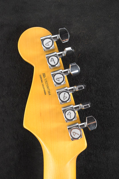 Fender American Ultra Luxe Vintage '60s Stratocaster HSS Rosewood Fingerboard Fiesta Red