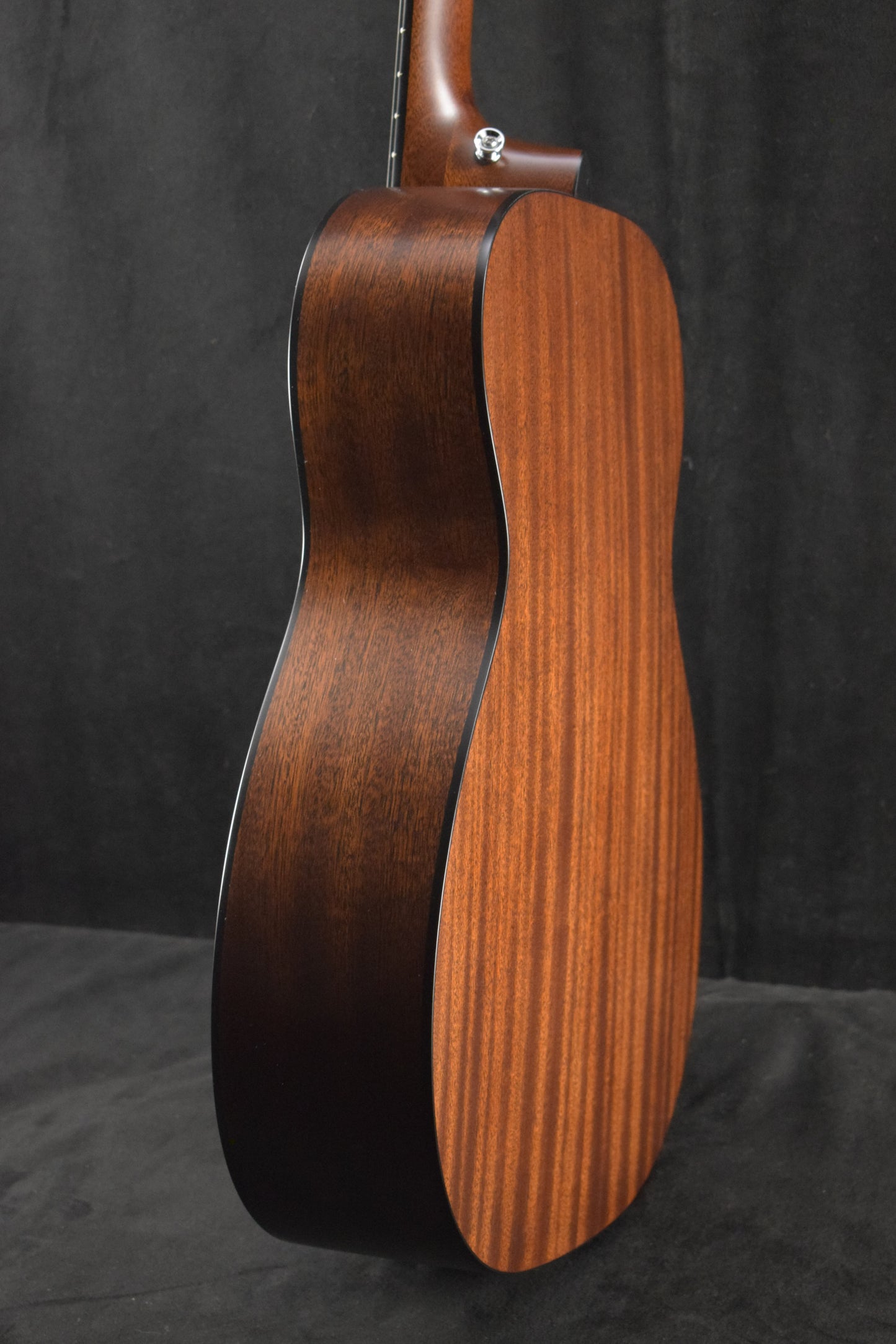 Martin 00-10E Retro Joe Bonamassa Worn Sunburst Top