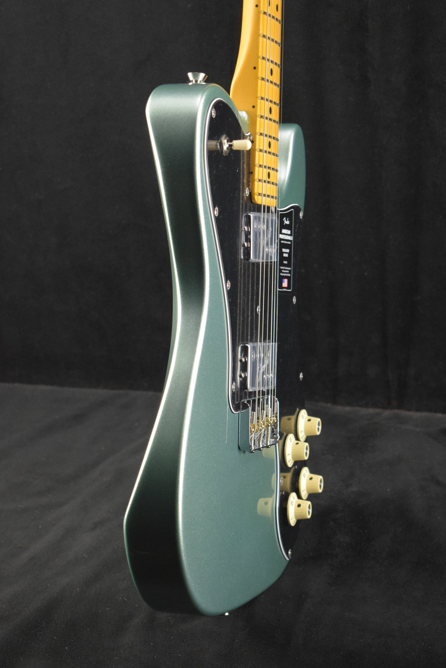 Fender American Professional II Telecaster Deluxe Maple Fingerboard Mystic Surf Green