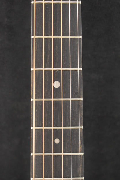 Martin 00-10E Retro Joe Bonamassa Worn Sunburst Top