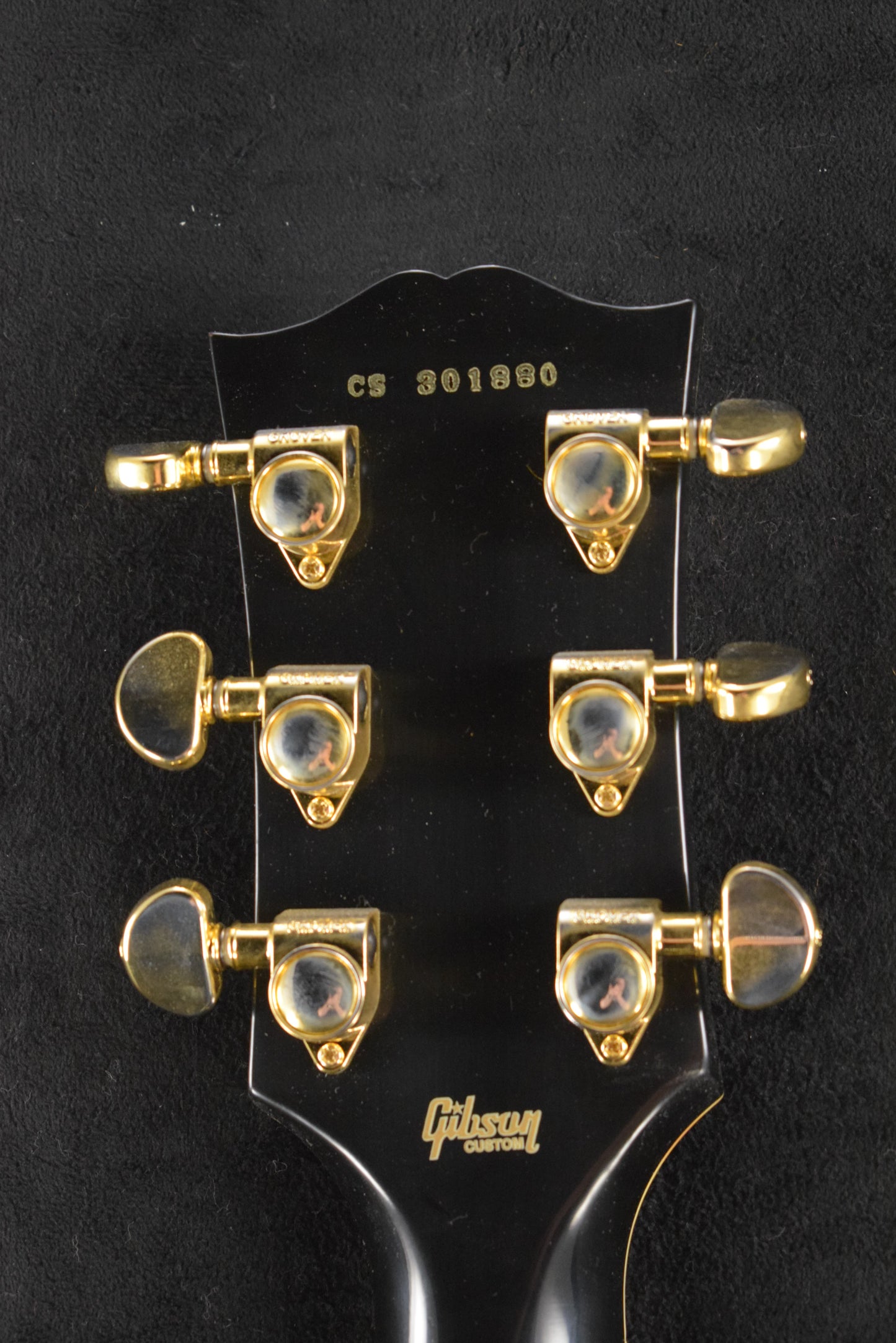 Gibson Custom Shop Les Paul Custom Chambered Body Slim Neck 3 Pickup Ebony VOS