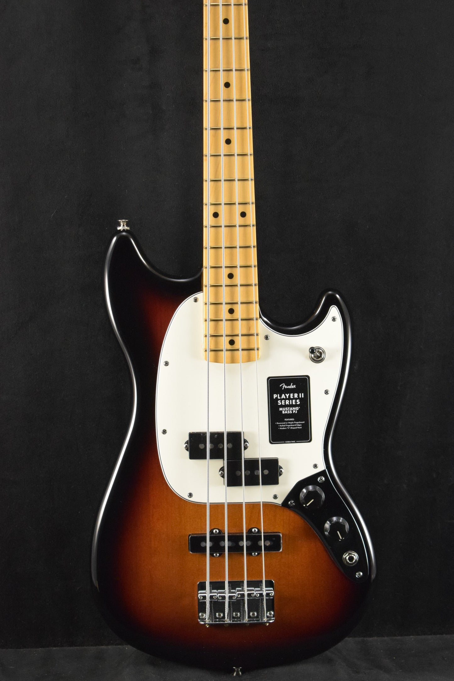 Fender Player II Mustang Bass PJ 3-Color Sunburst Maple Fingerboard
