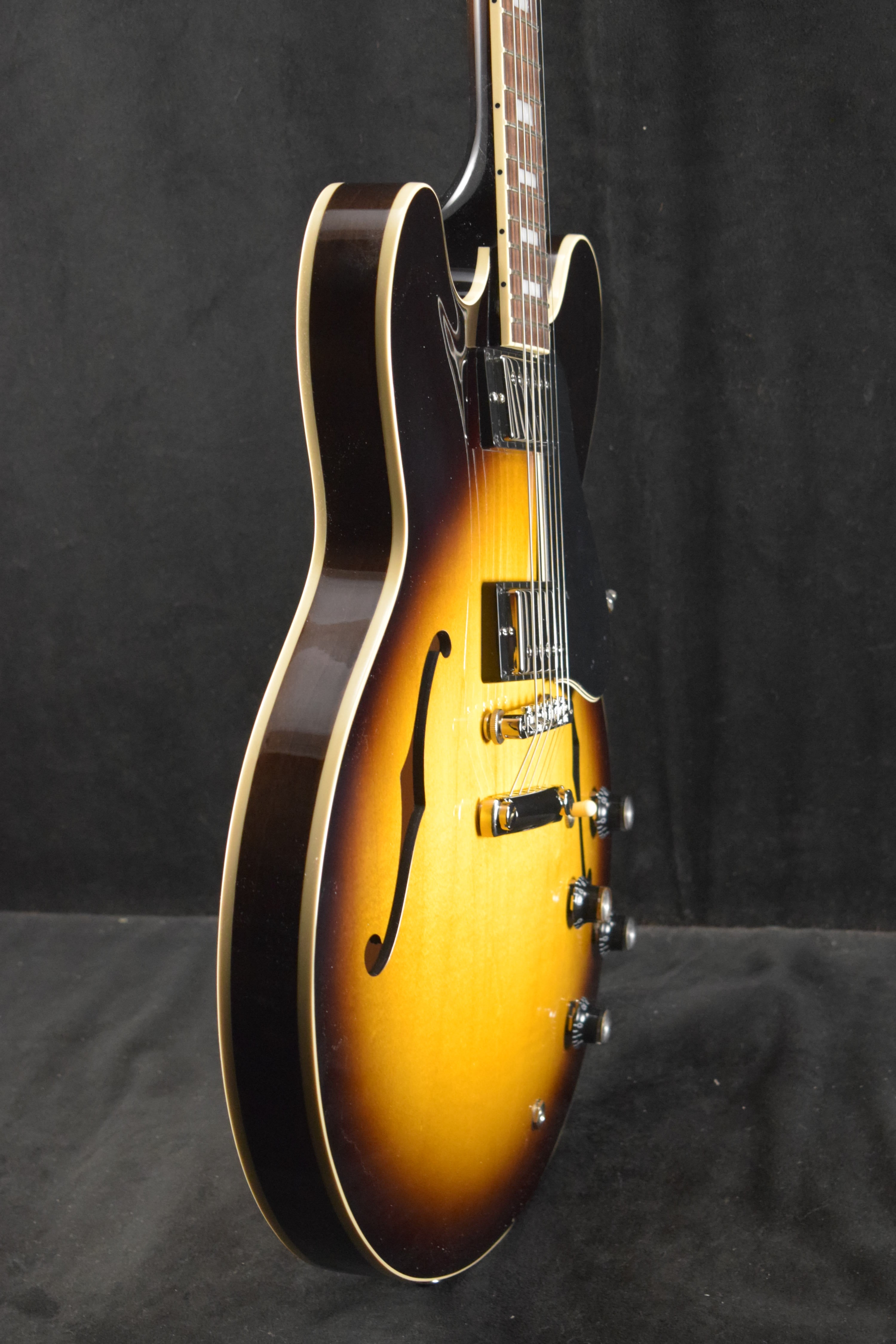Gibson ES-335 60s Vintage Burst – Fuller's Guitar