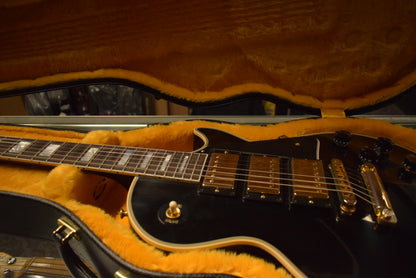 Gibson Custom Shop Les Paul Custom Chambered Body Slim Neck 3 Pickup Ebony VOS
