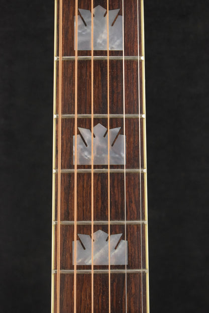 Gibson SJ-200 Standard Classic White