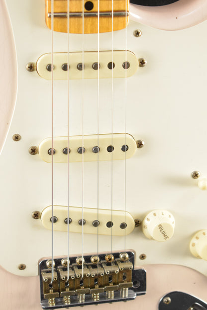 Fender '56 Strat Journeyman Relic Super Faded Aged Shell Pink w/"Bone-Tone" Pickups