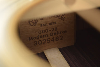 Martin 000-28 Modern Deluxe