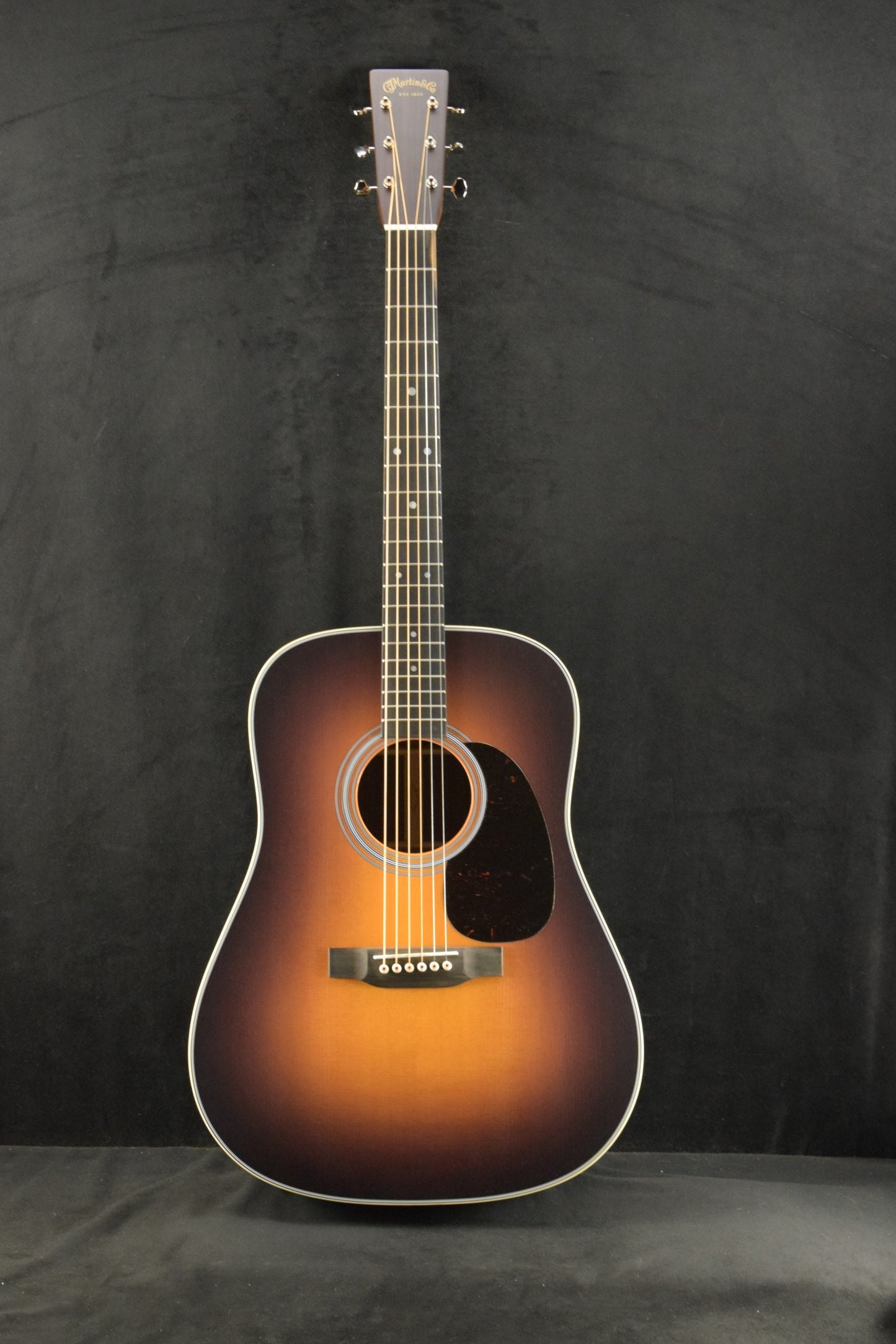 Martin D-28 Satin 1935 Sunburst