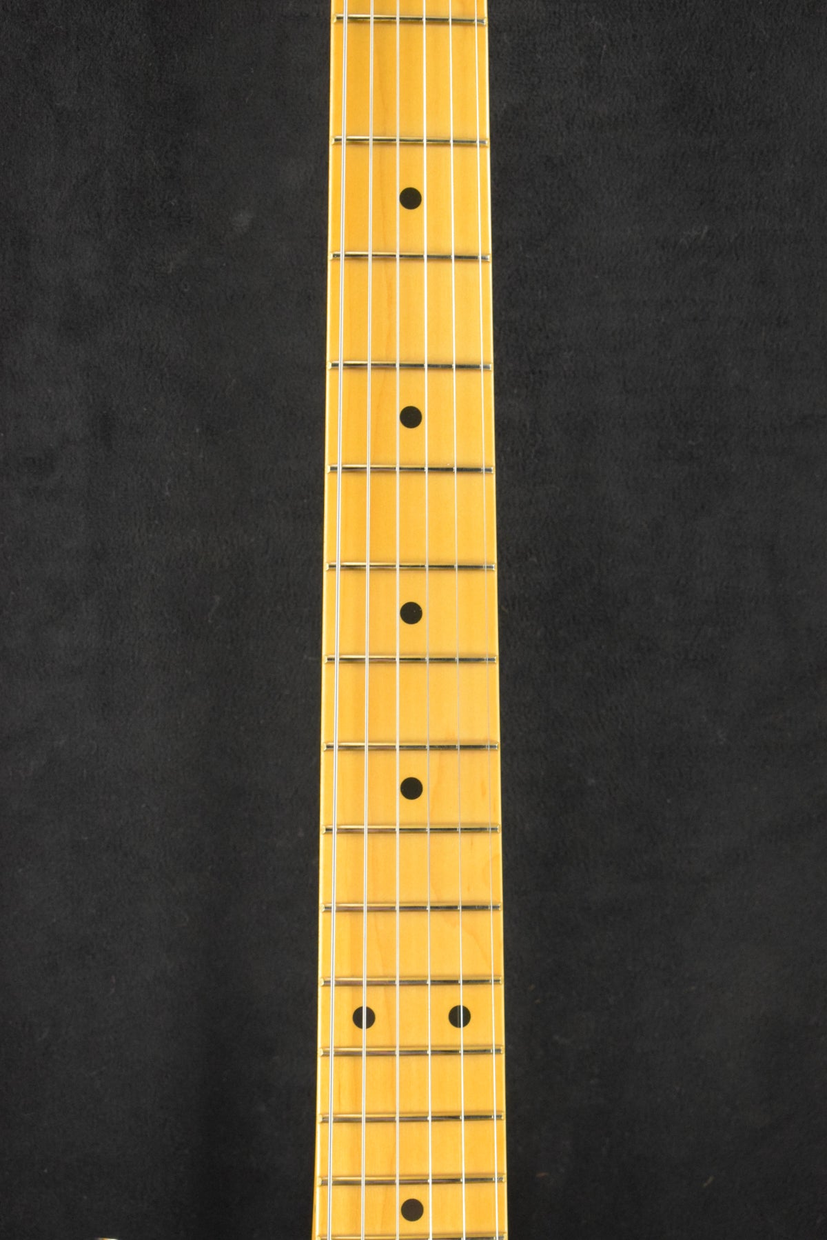 Fender American Professional Telecaster Aged Cherry Burst Maple Fingerboard
