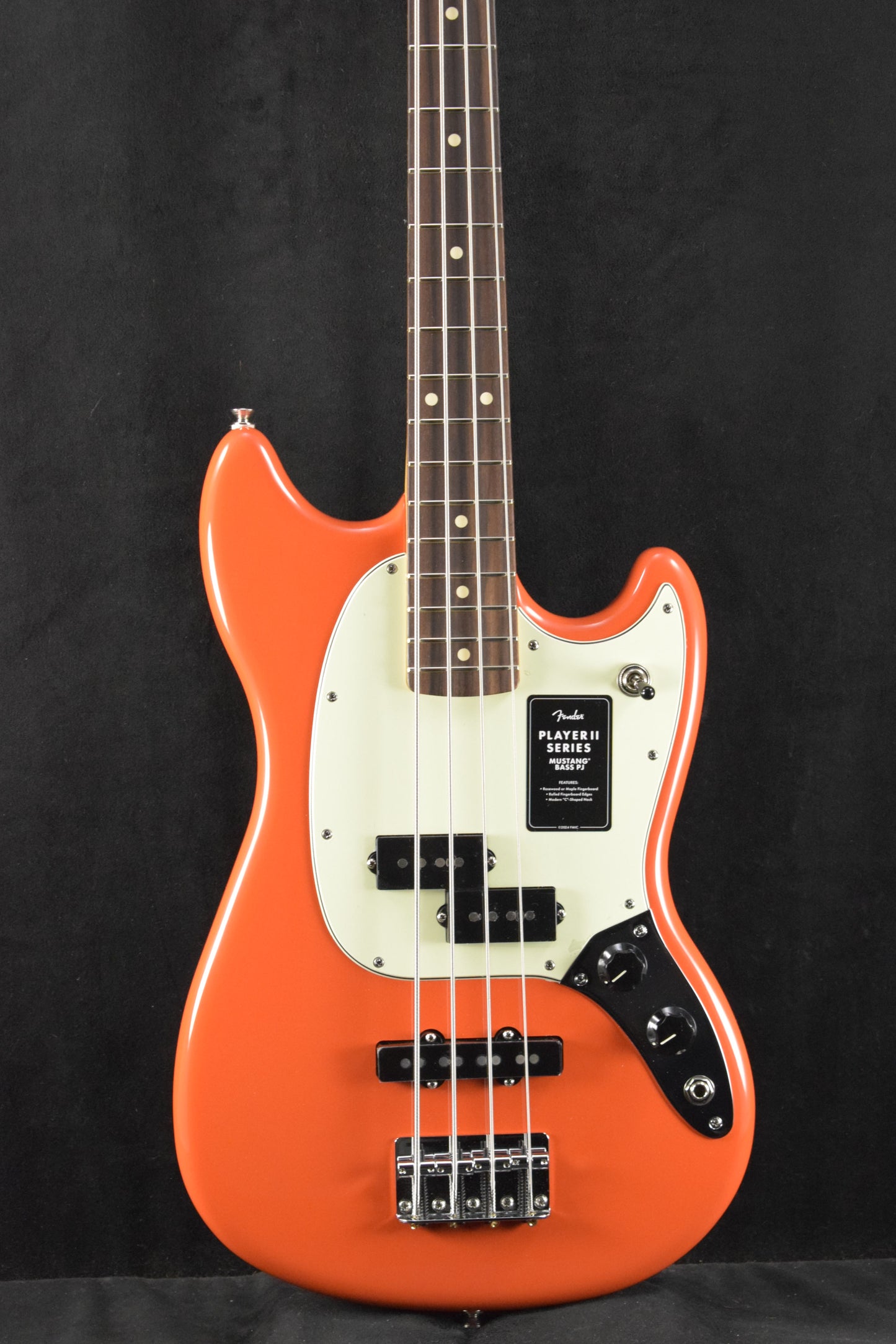Fender Player II Mustang Bass PJ Rallye Orange Rosewood Fingerboard