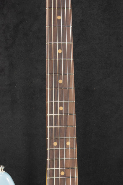 Fender Vintera III Mid '60s Mustang Sonic Blue Rosewood Fingerboard