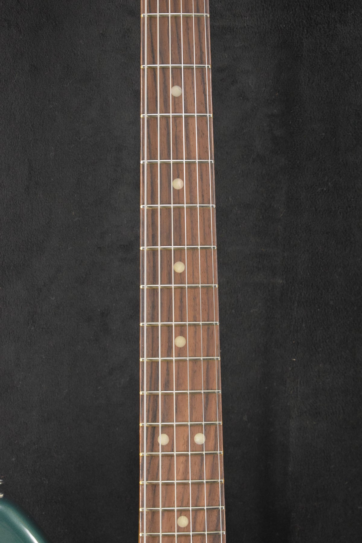 Fender Vintera III Mid '60s Jaguar Sherwood Green Metallic Rosewood Fingerboard
