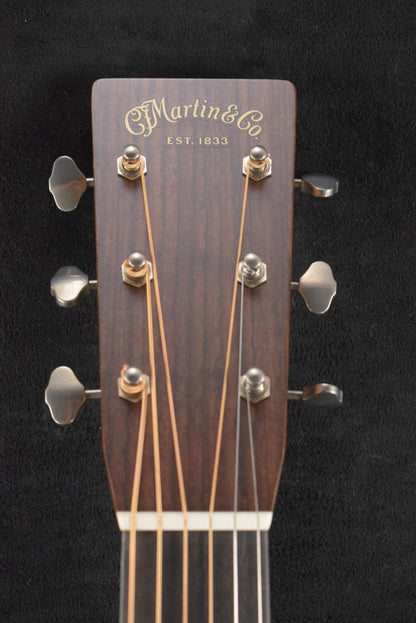 Martin D-28 StreetLegend