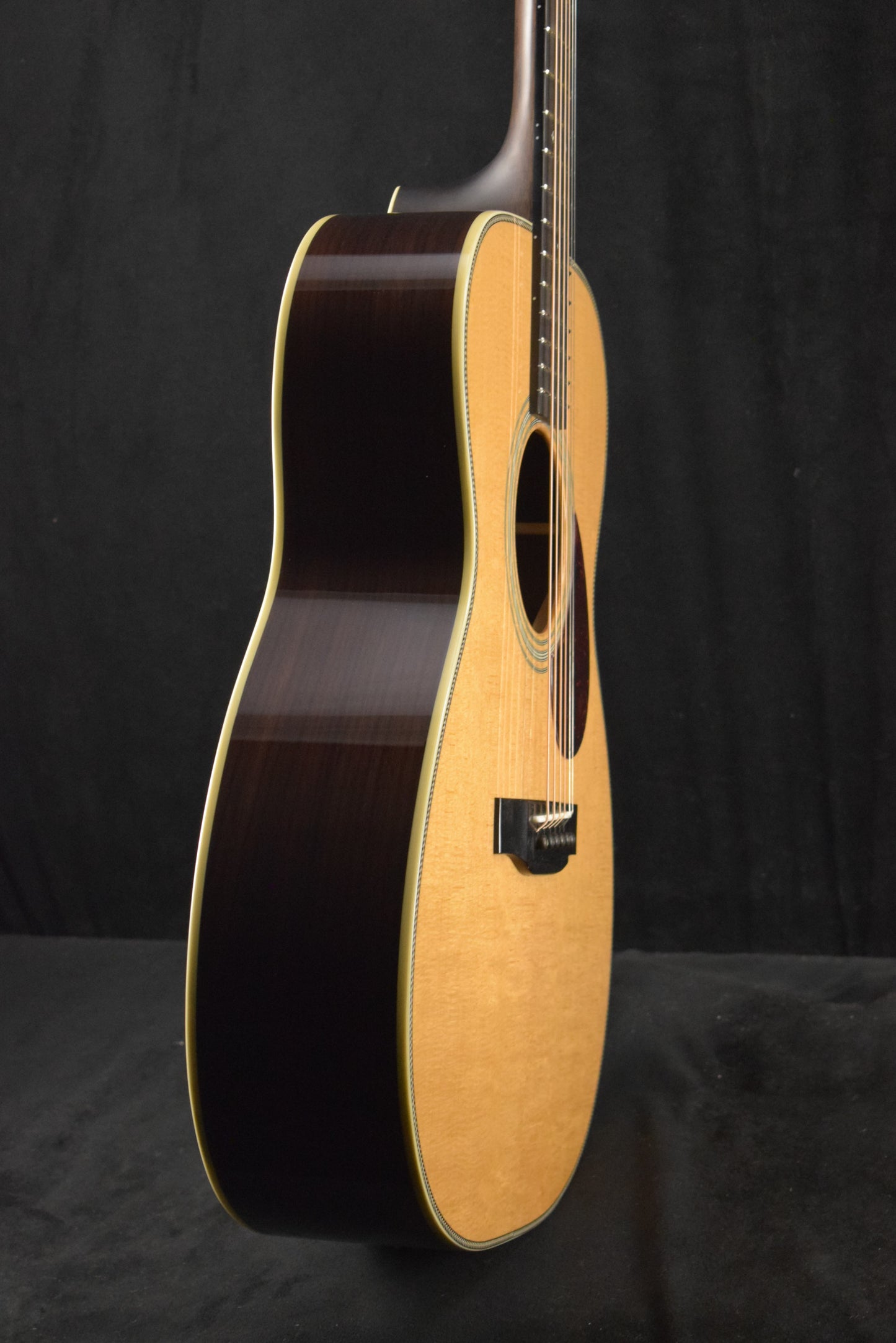 Eastman E8OM-TC Orchestra Model Thermo Cured Sitka Spruce Top Natural Truetone Gloss