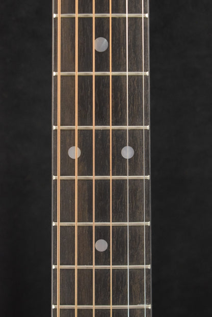 Martin D-28 StreetLegend