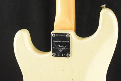 Fender Custom Shop Limited Edition '69 Stratocaster Journeyman Relic - Aged Vintage White