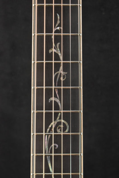 Eastman AC822CE Acoustic-Electric Grand Auditorium Natural Truetone Gloss