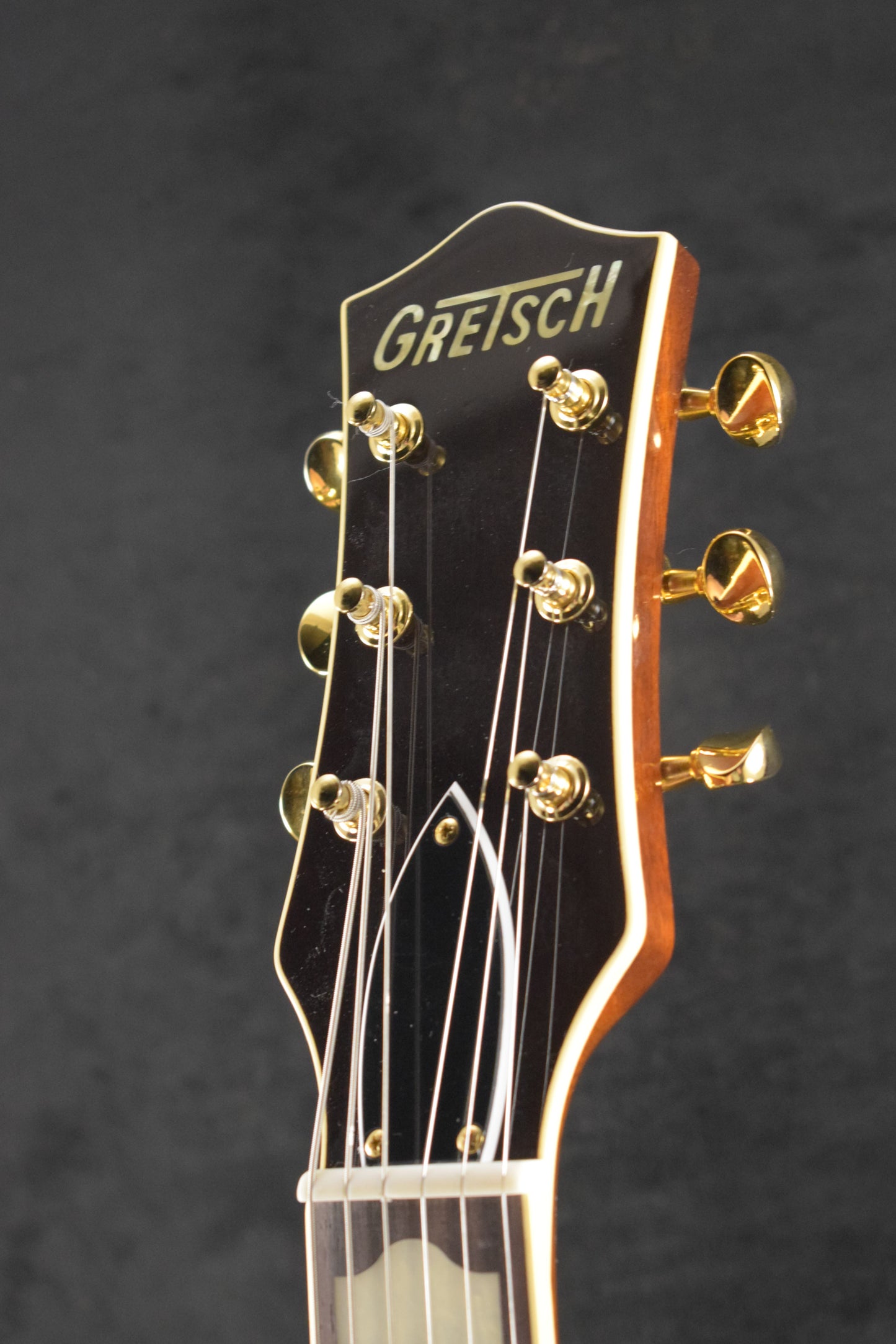 Gretsch G6128T-57 Vintage Select '57 Duo Jet with Bigsby Cadillac Green