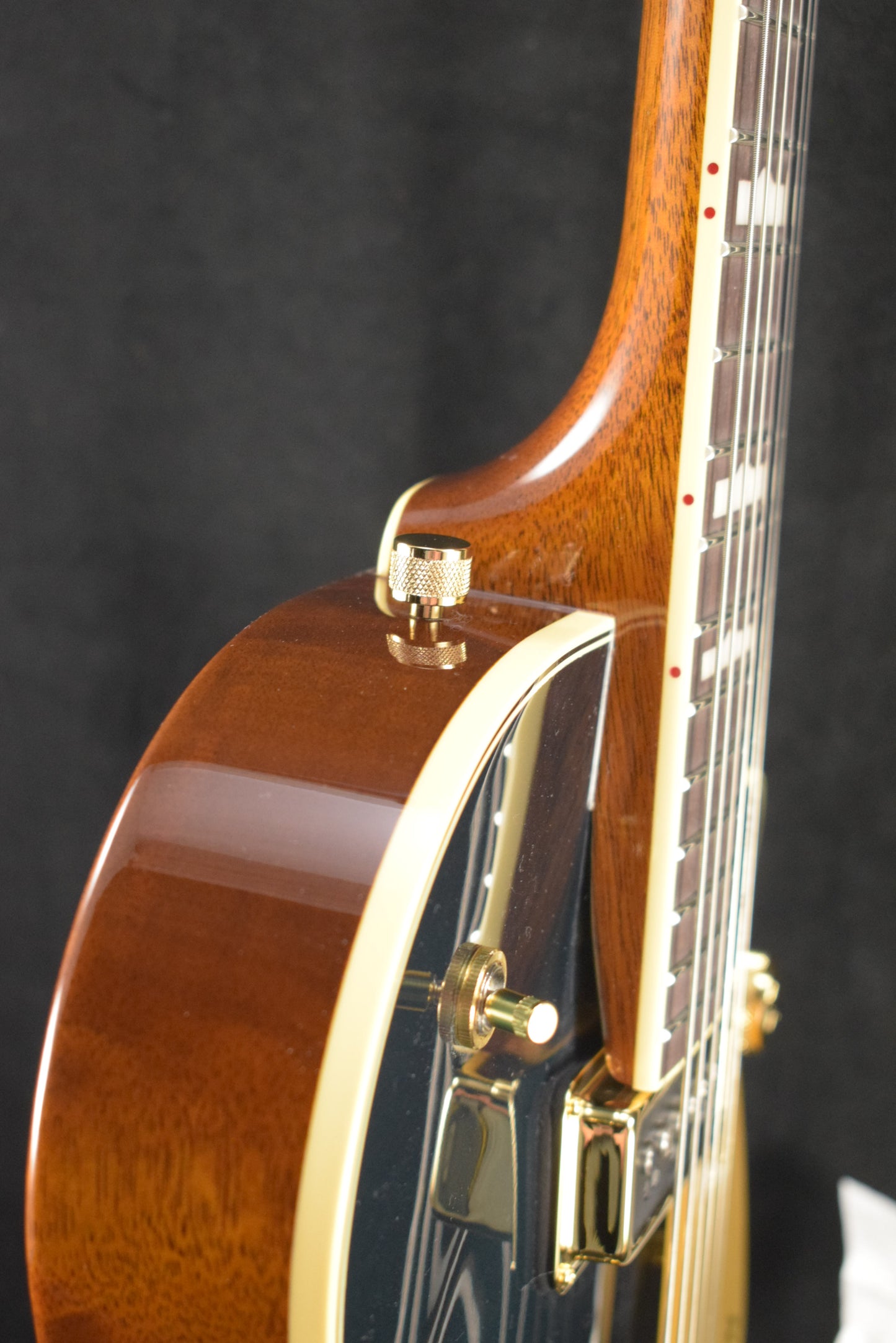 Gretsch G6128T-57 Vintage Select '57 Duo Jet with Bigsby Cadillac Green