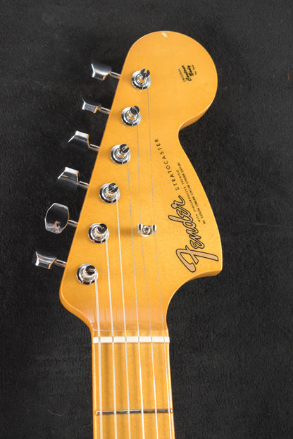 Fender Vintera III Late '60s Stratocaster Olympic White Maple Fingerboard