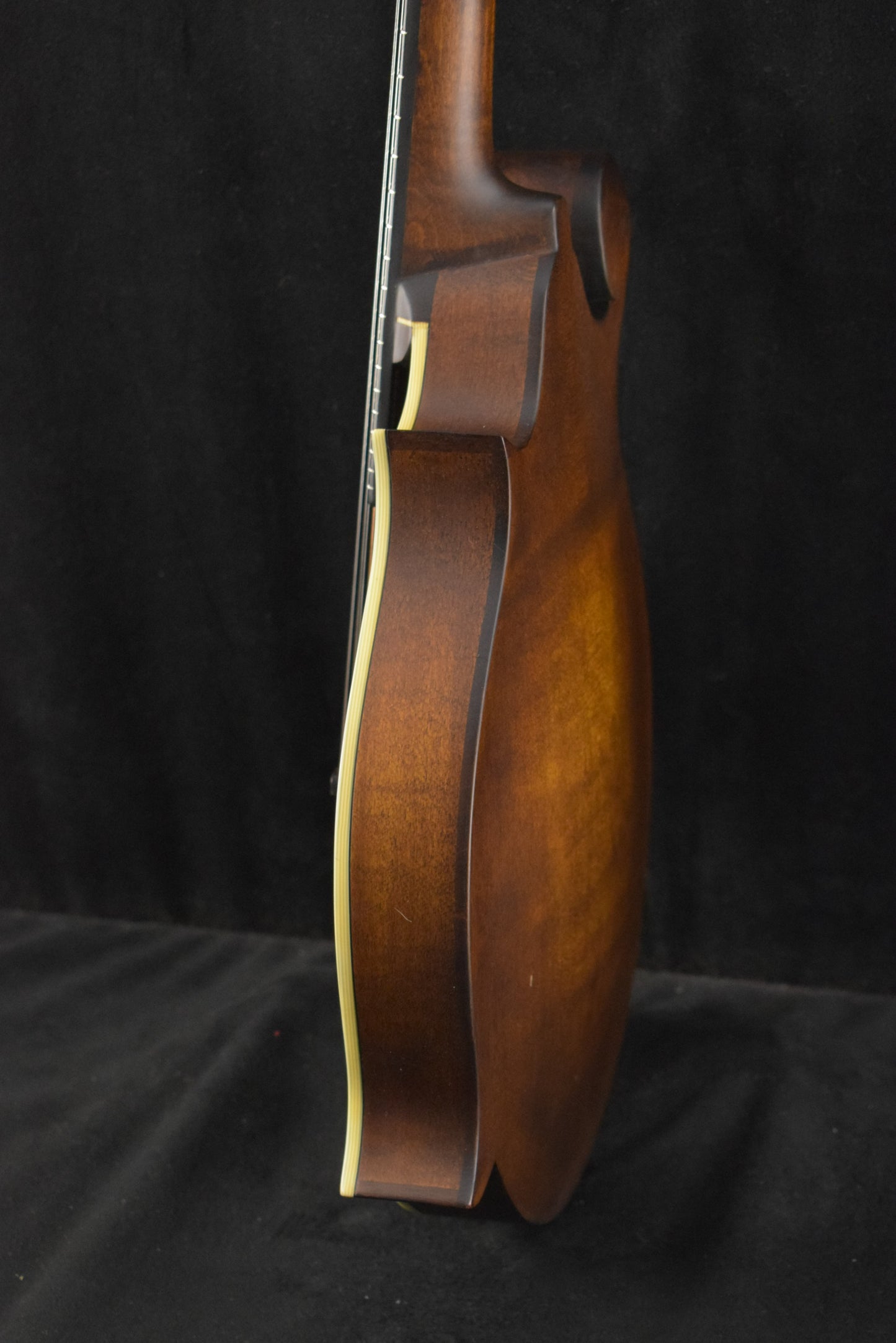 Eastman MD315 F-Style F-Hole Mandolin Classic Satin Finish