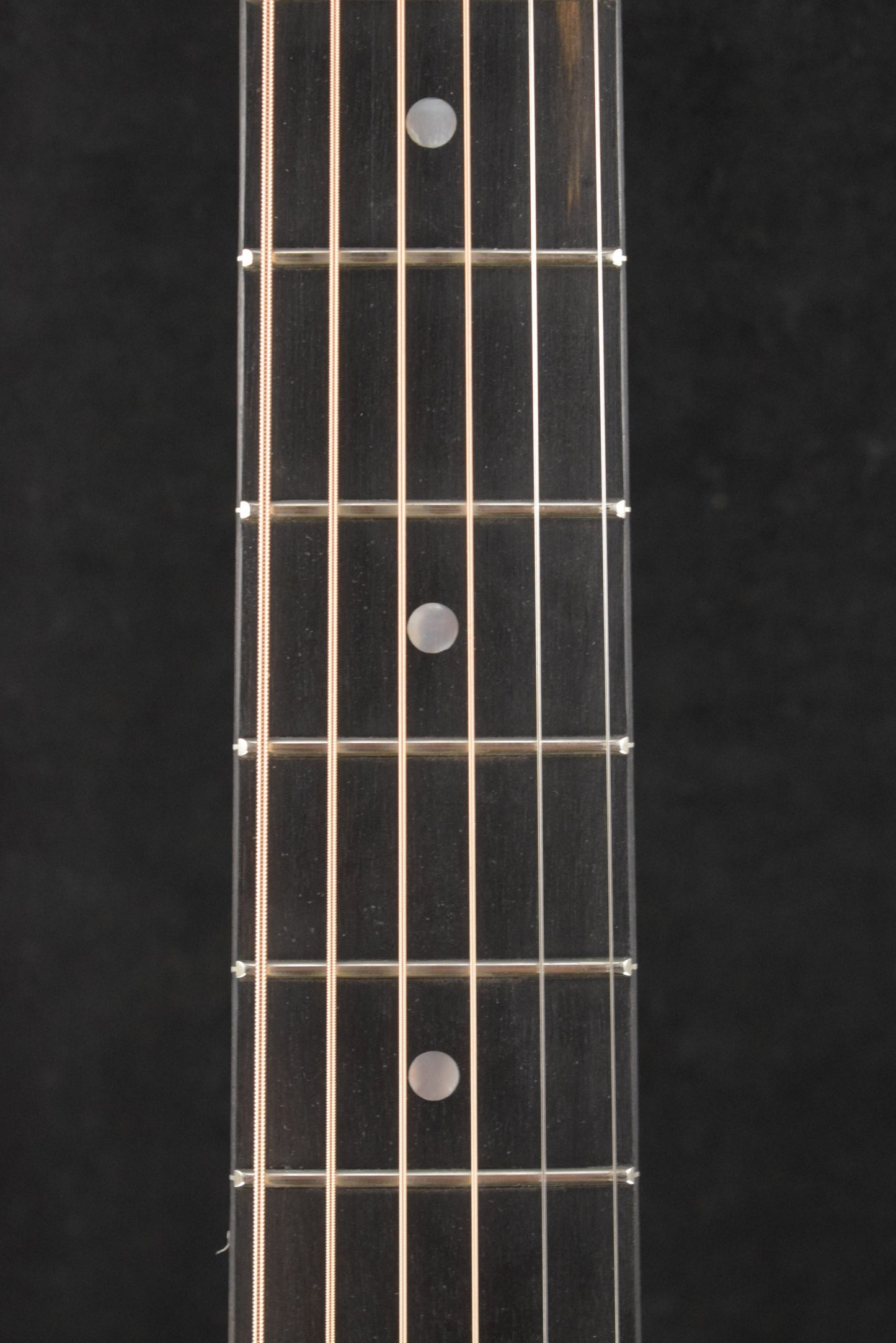 Eastman E1D-CLA Solid Sitka Spruce/Sapele Dreadnought Classic Truetone Satin