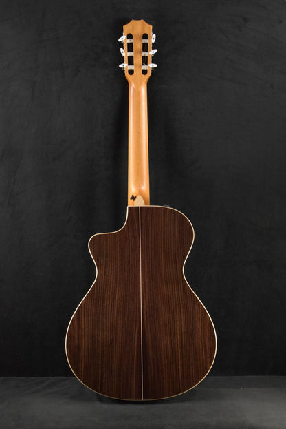 Taylor 812ce-N Nylon-String 12-Fret Natural
