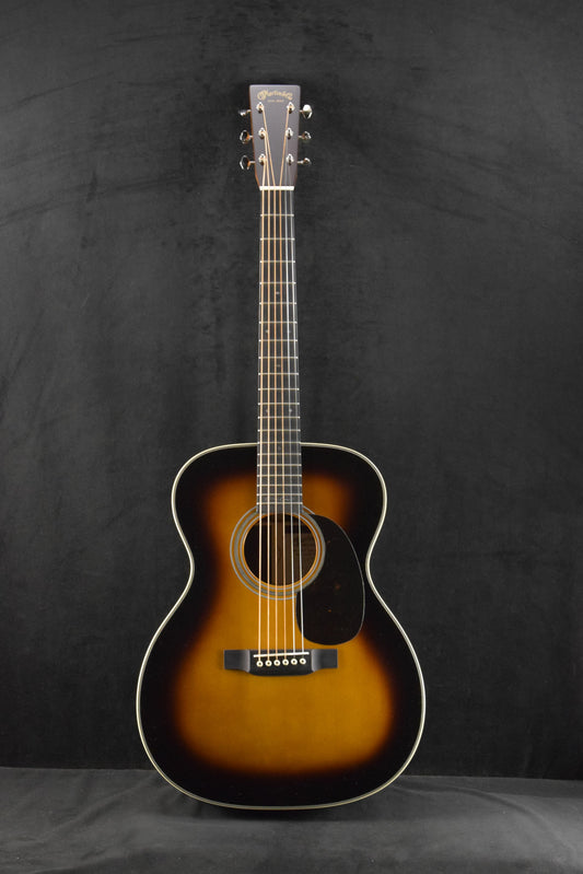 Martin 000-28EC Eric Clapton Signature Model 1935 Sunburst