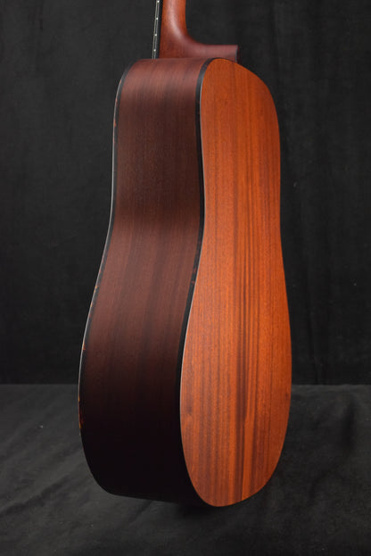 Eastman E1D-CLA Solid Sitka Spruce/Sapele Dreadnought Classic Truetone Satin