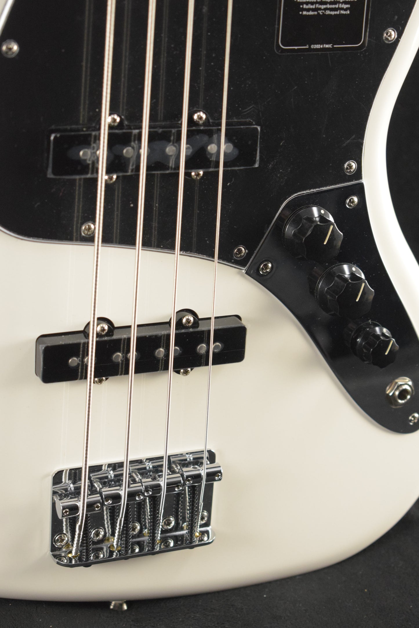 Fender Player II Jazz Bass Polar White Maple Fingerboard