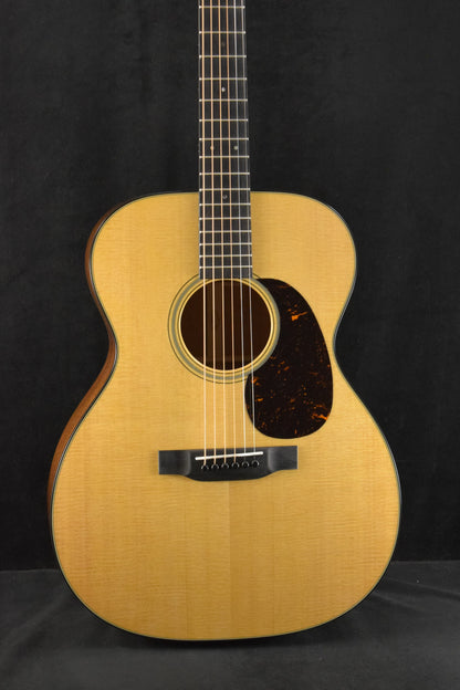 Martin 000-18 Natural