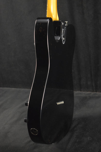 Fender American Vintage II 1977 Telecaster Custom Maple Fingerboard Black