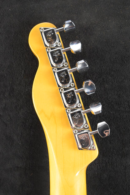 Fender American Vintage II 1977 Telecaster Custom Maple Fingerboard Black