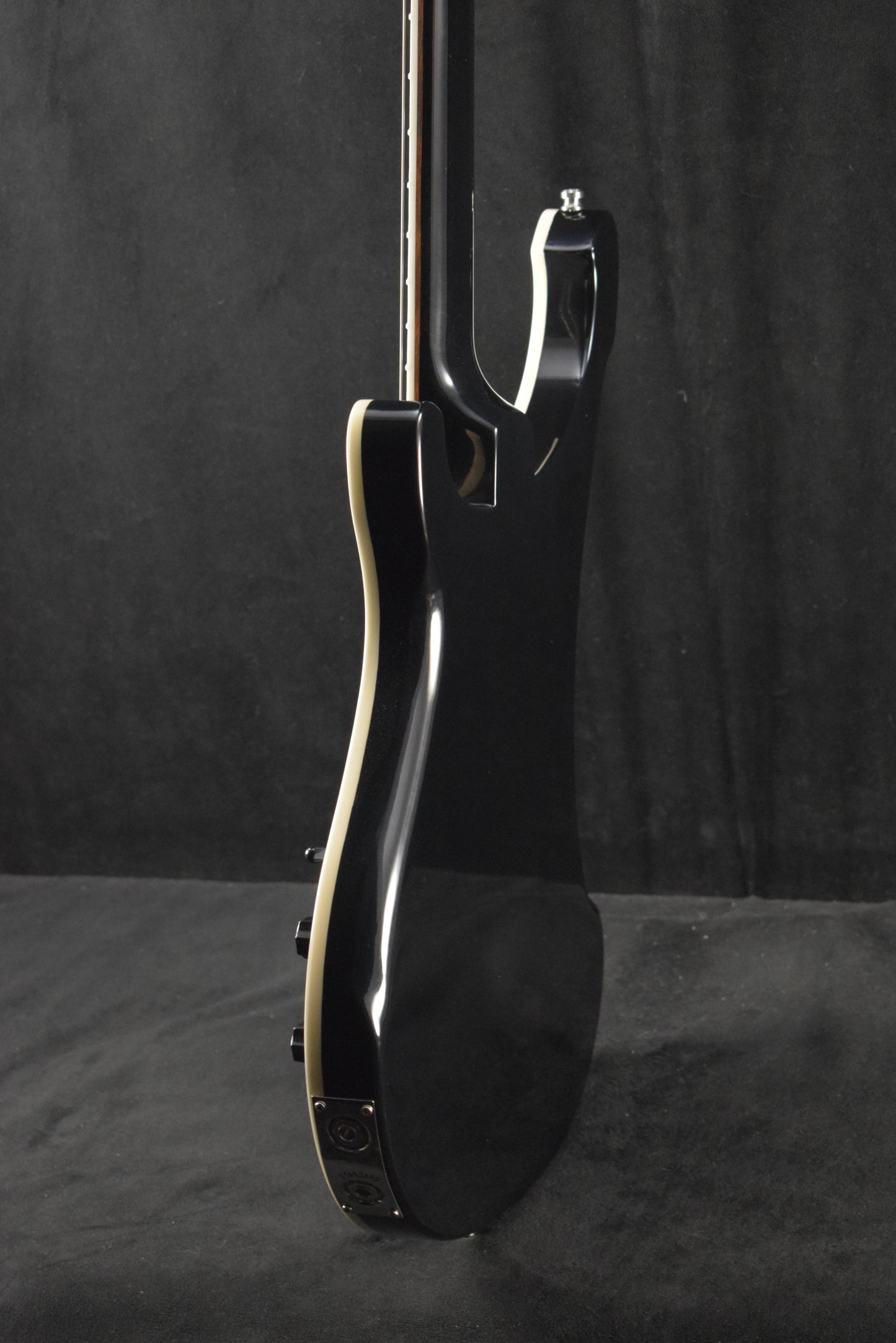 Rickenbacker 4003 Jetglo