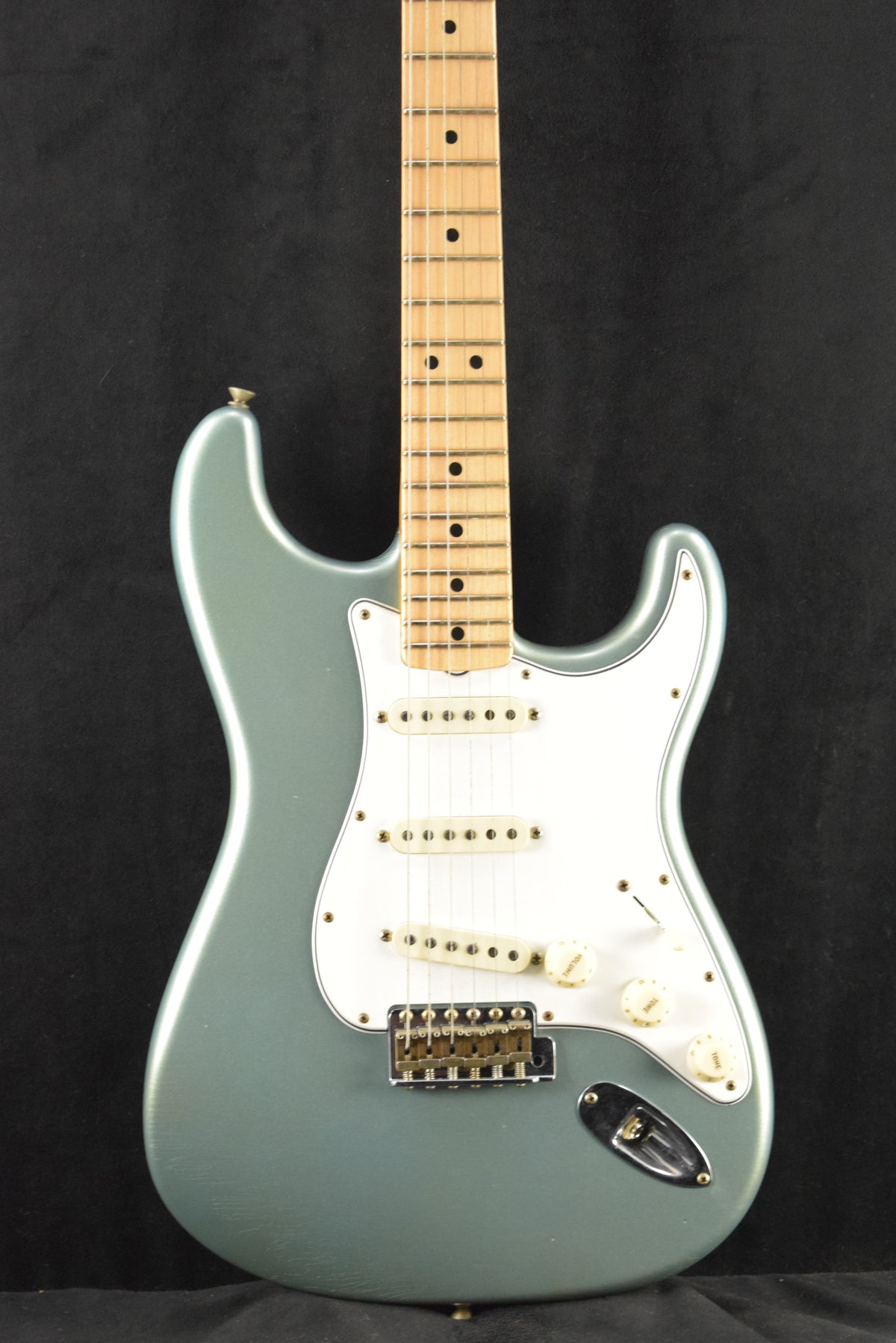 Fender Limited Edition '69 Stratocaster Journeyman Relic - Aged Firemist Silver