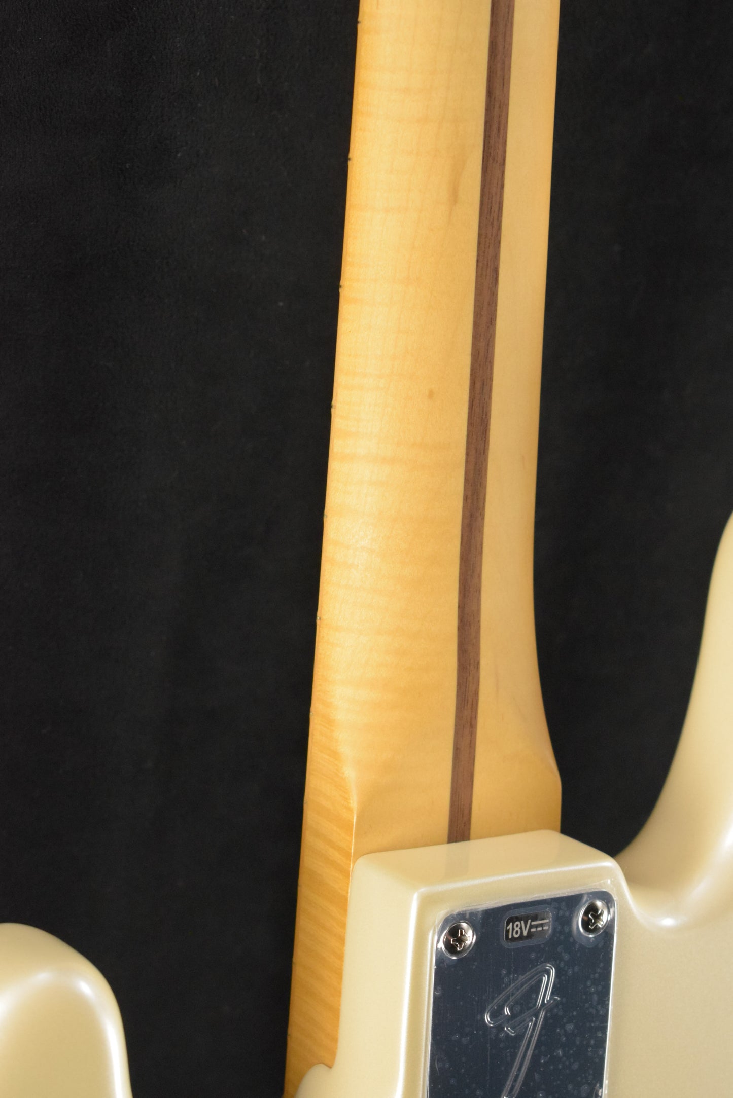 Fender Player II Modified Active Jazz Bass Olympic Pearl Maple Fingerboard