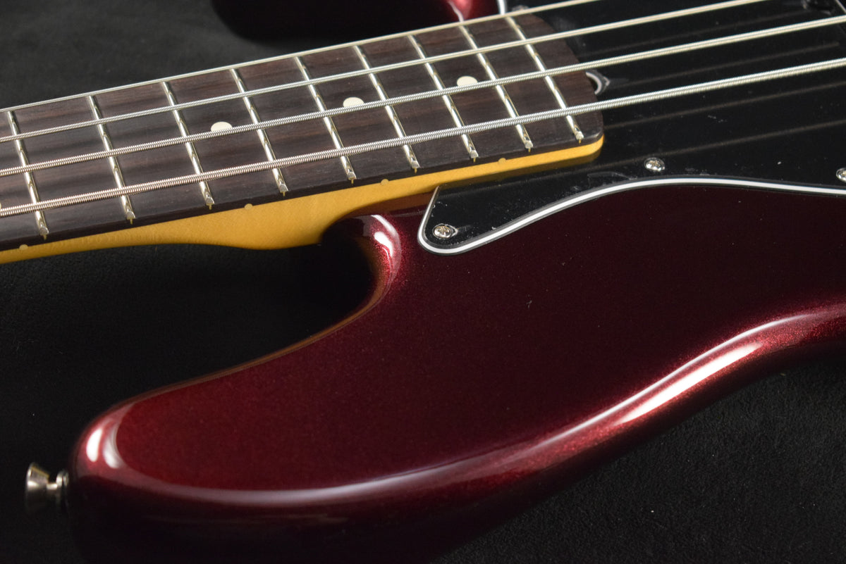 Fender American Professional Jazz Bass Oxblood Rosewood Fingerboard