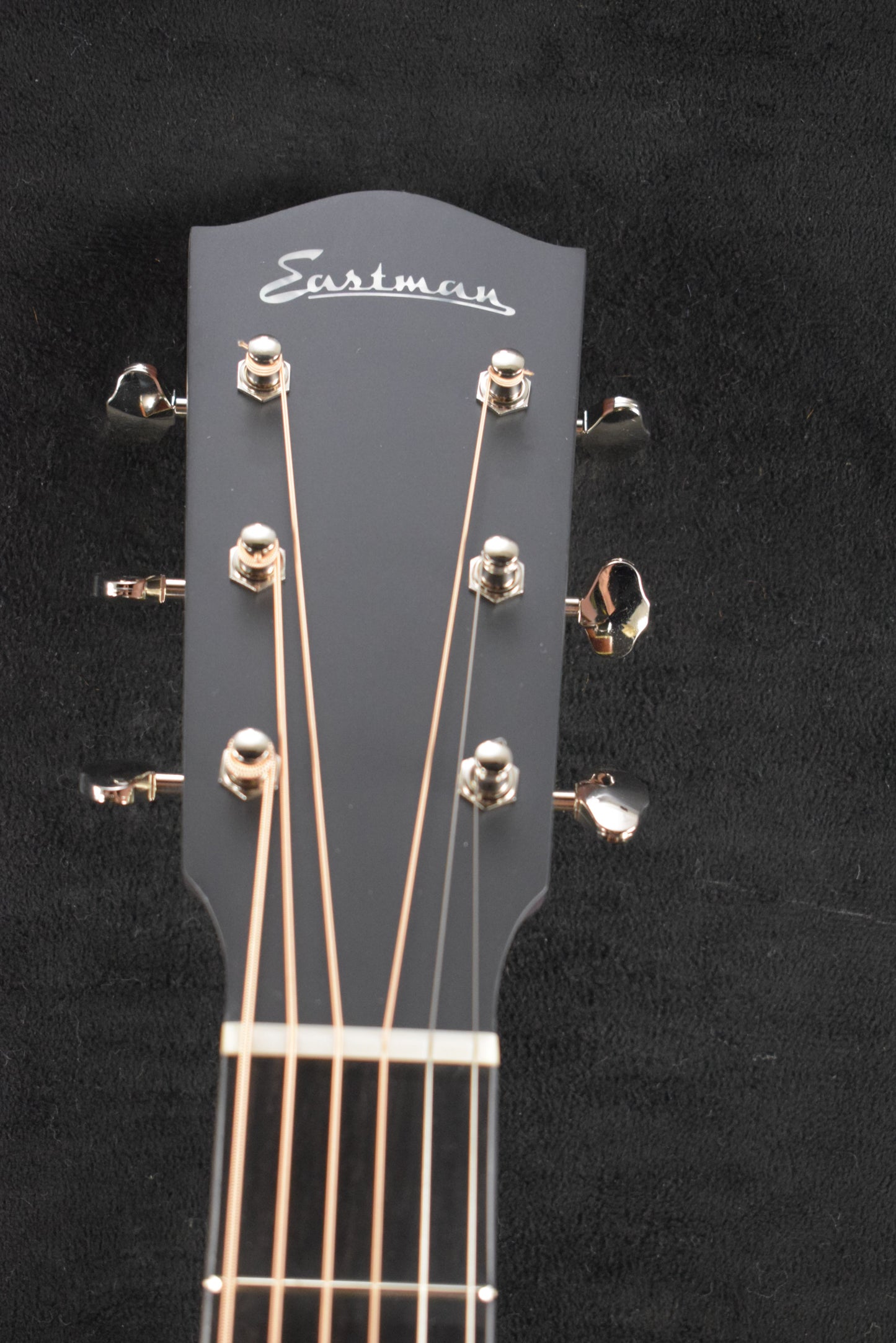 Eastman E6SS-TC Thermo-Cured Sloped Shoulder Dreadnought Natural Truetone Gloss