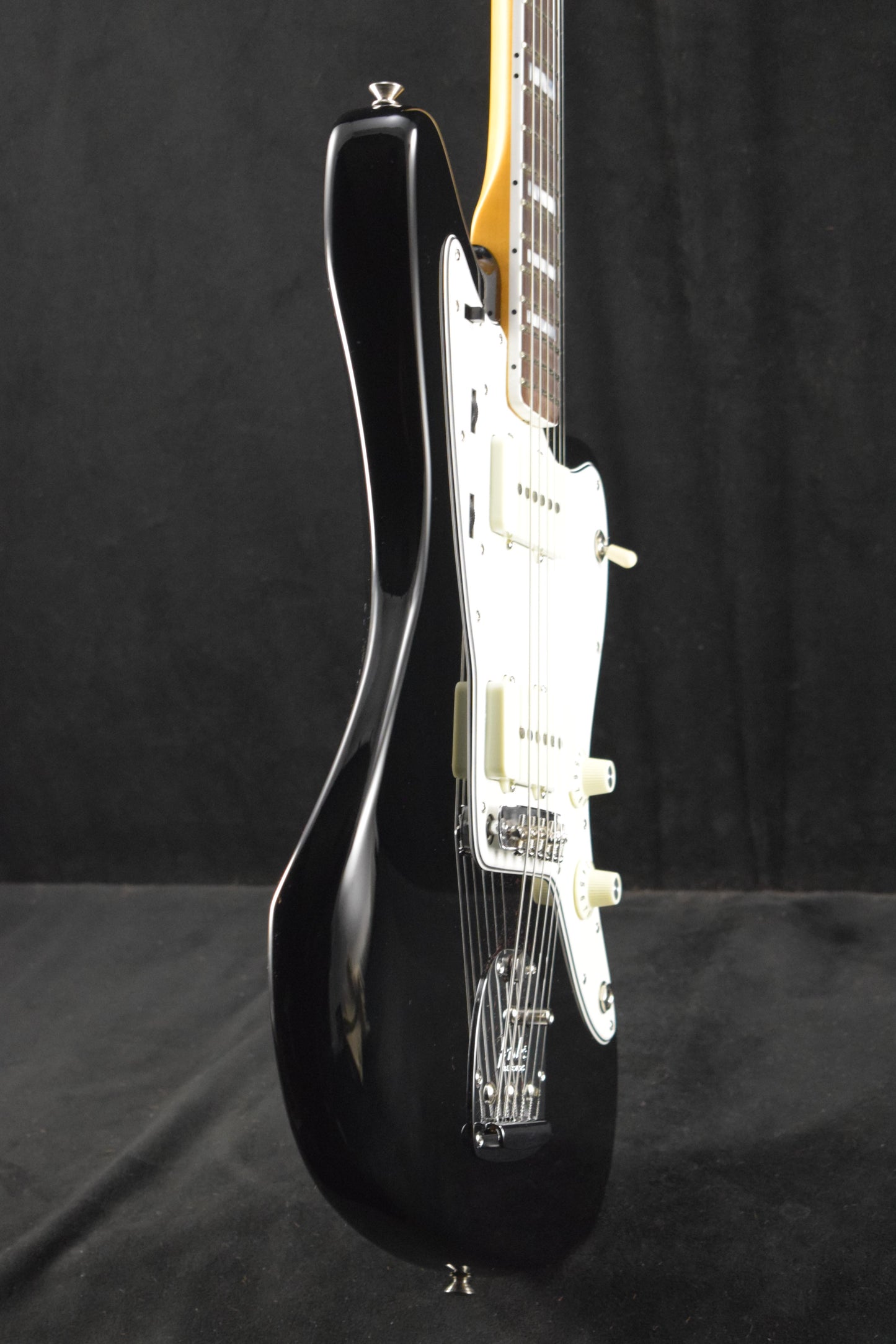 Fender Limited Edition American Vintage II 1966 Jazzmaster Rosewood Fingerboard Black