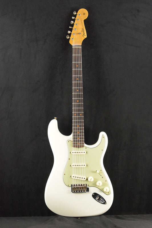 Fender Limited Edition '60 Stratocaster Journeyman Relic - Aged Olympic White