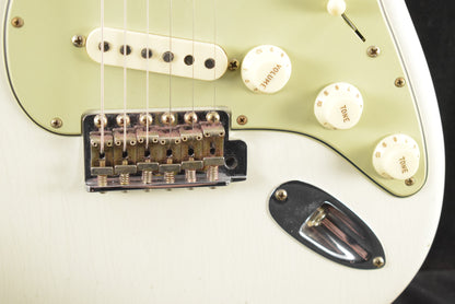 Fender Limited Edition '60 Stratocaster Journeyman Relic - Aged Olympic White