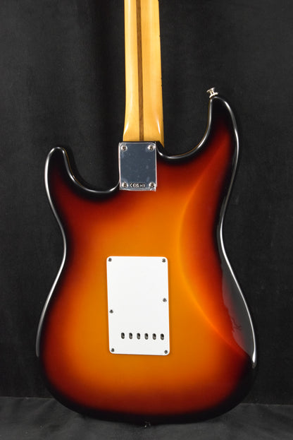Fender Vintera III Late '50s Stratocaster 3-Color Sunburst Maple Fingerboard