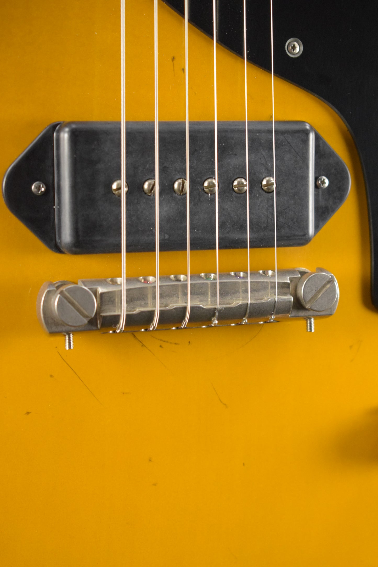 Eastman SB55/V-SB Solid Body Antique Varnish Sunburst Finish