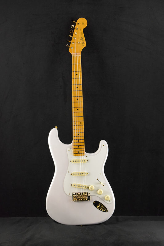 Fender Limited Edition American Vintage II 1957 Stratocaster Flame Maple Fingerboard White Blonde